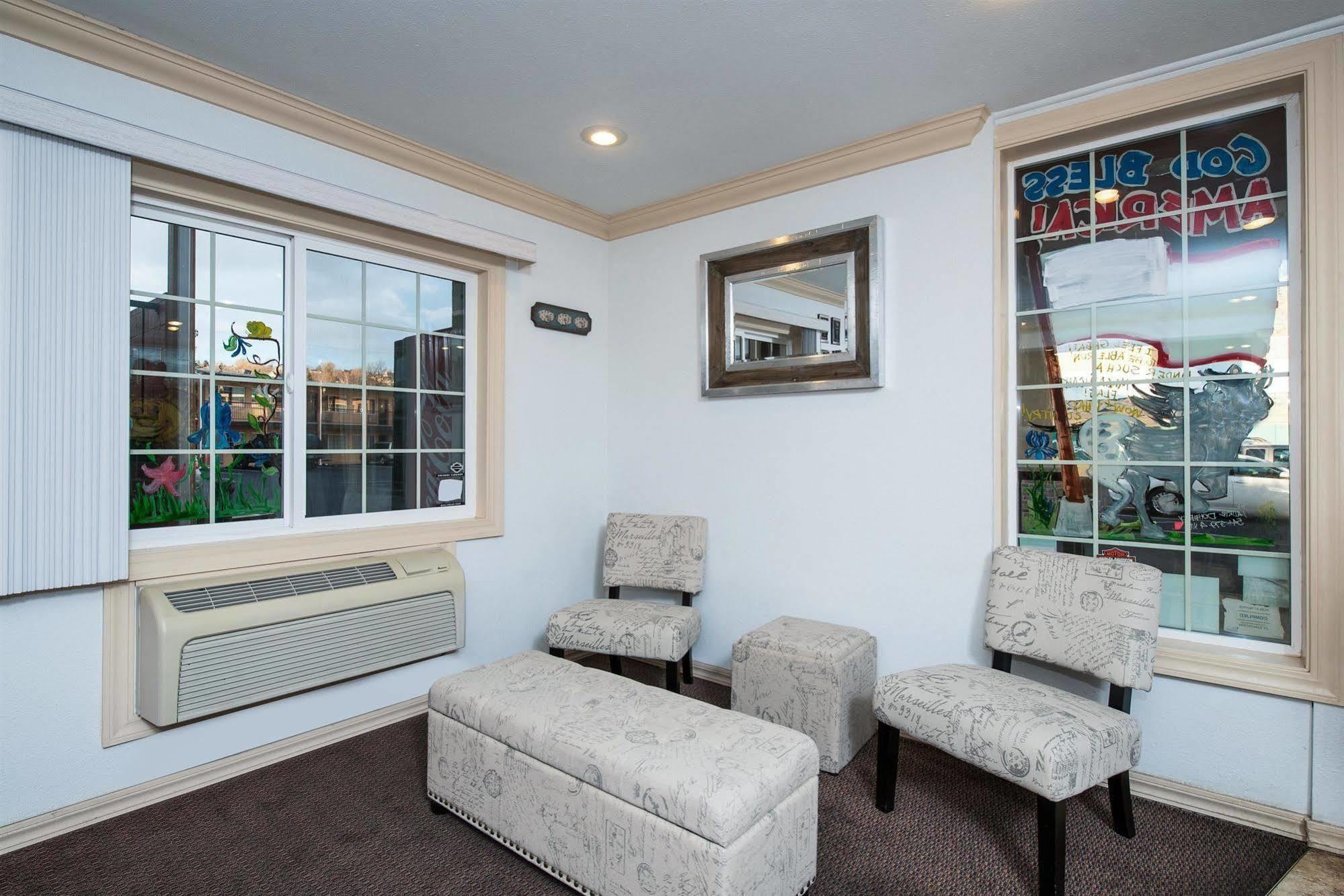 Americas Best Value Inn - Pendleton Exterior photo