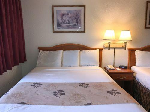 Americas Best Value Inn - Pendleton Exterior photo